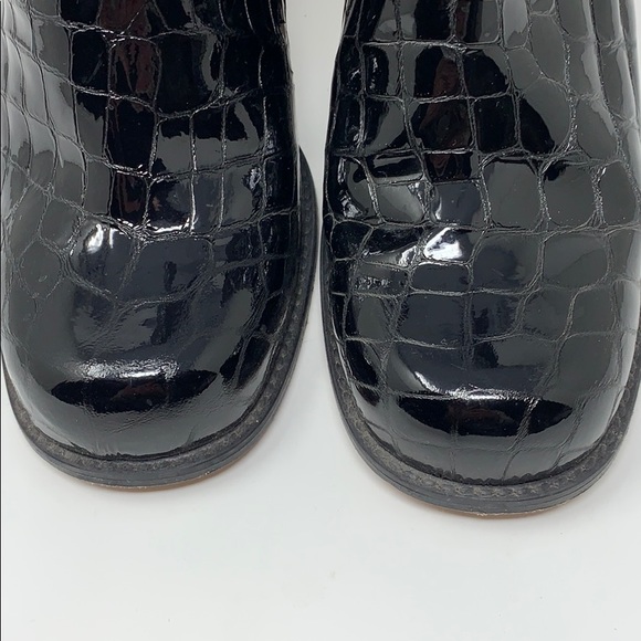 Guess Booties - Picture 5 of 7